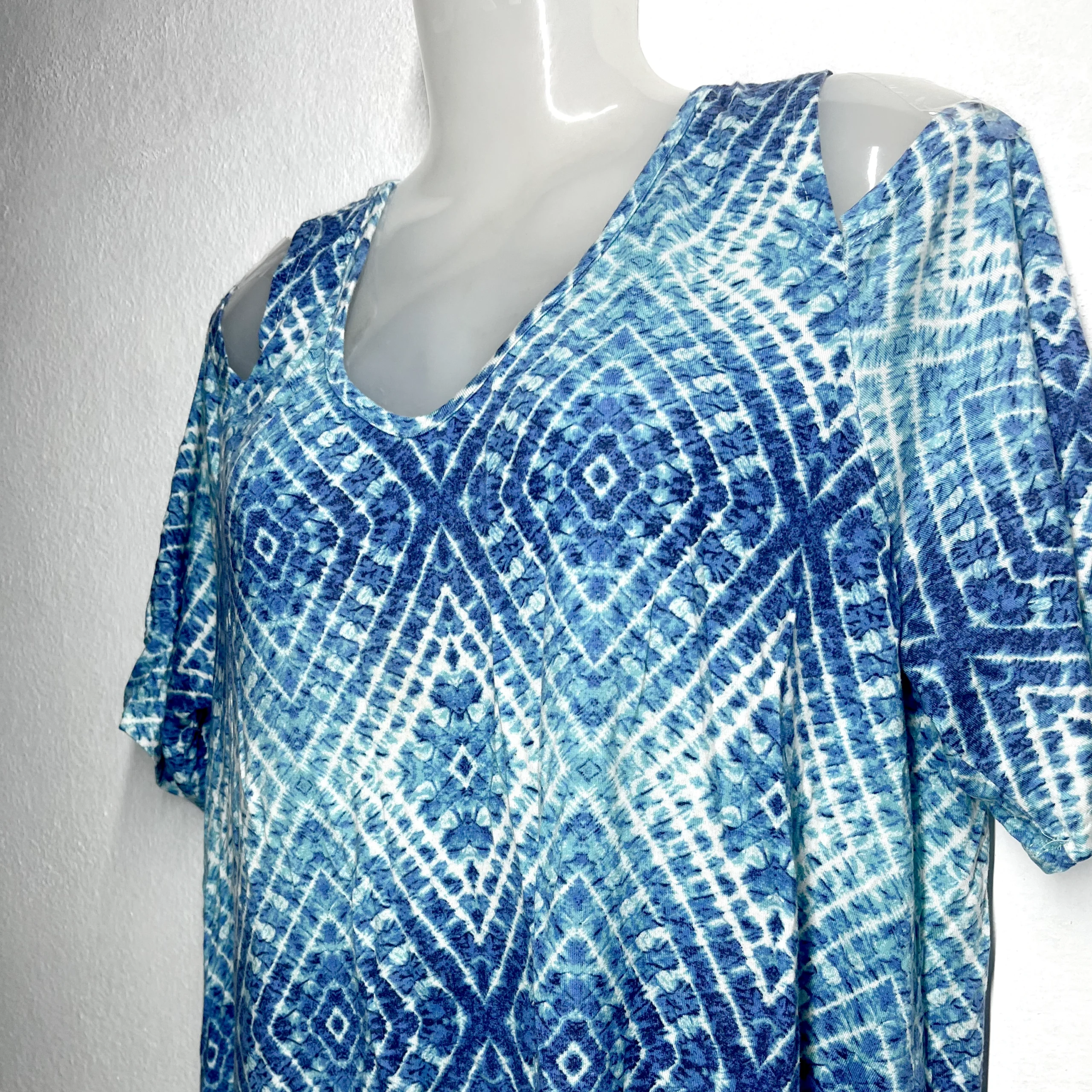 Blue Mirage Cold Shoulder Top - Image 4